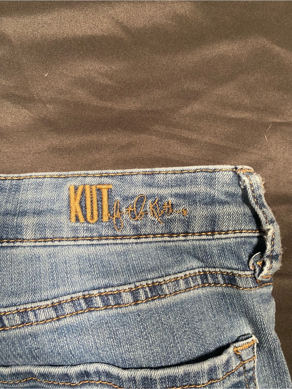 Kut from the Kloth Light Blue Women's Jeans - Picture 9 of 10
